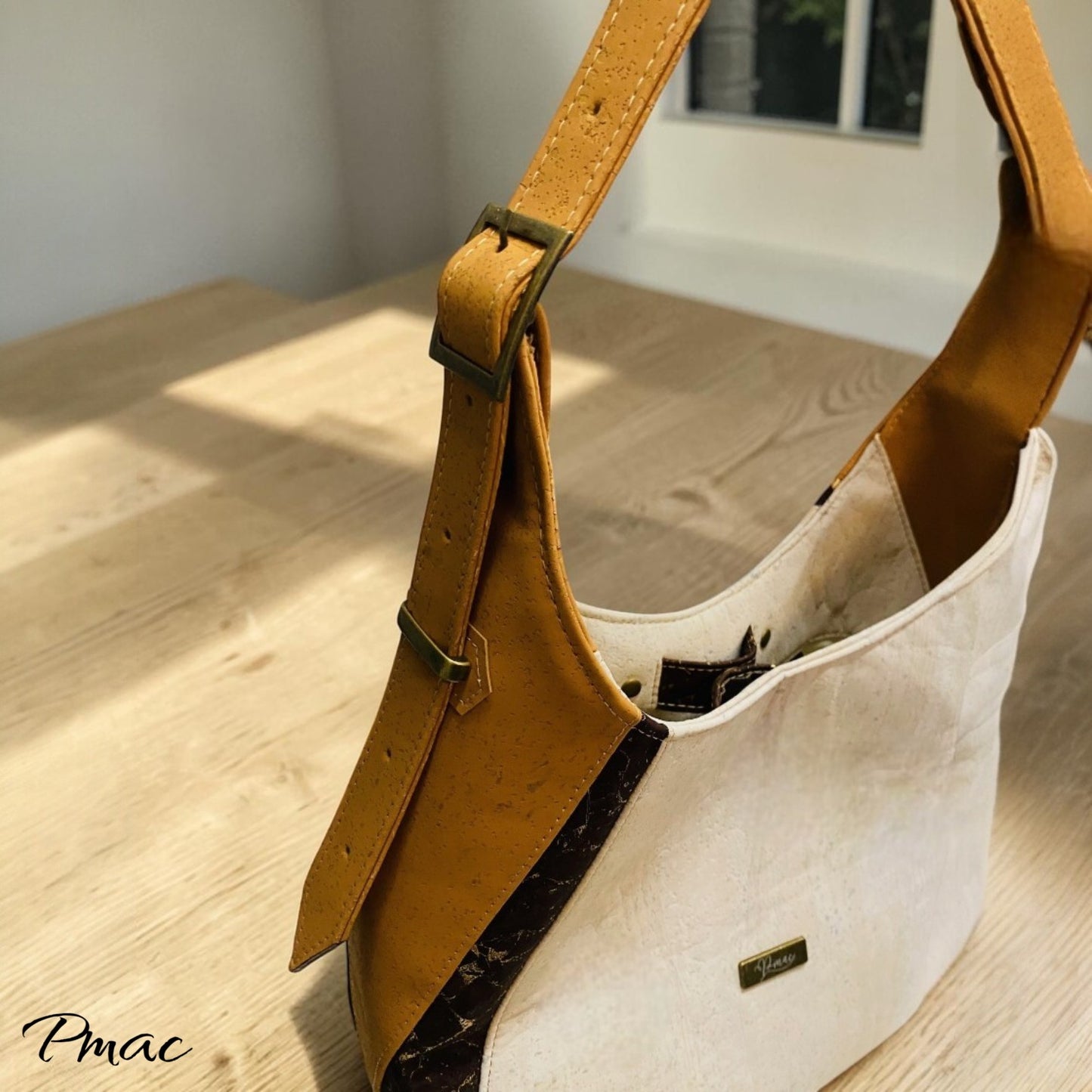 The Tavira Shoulder Bag