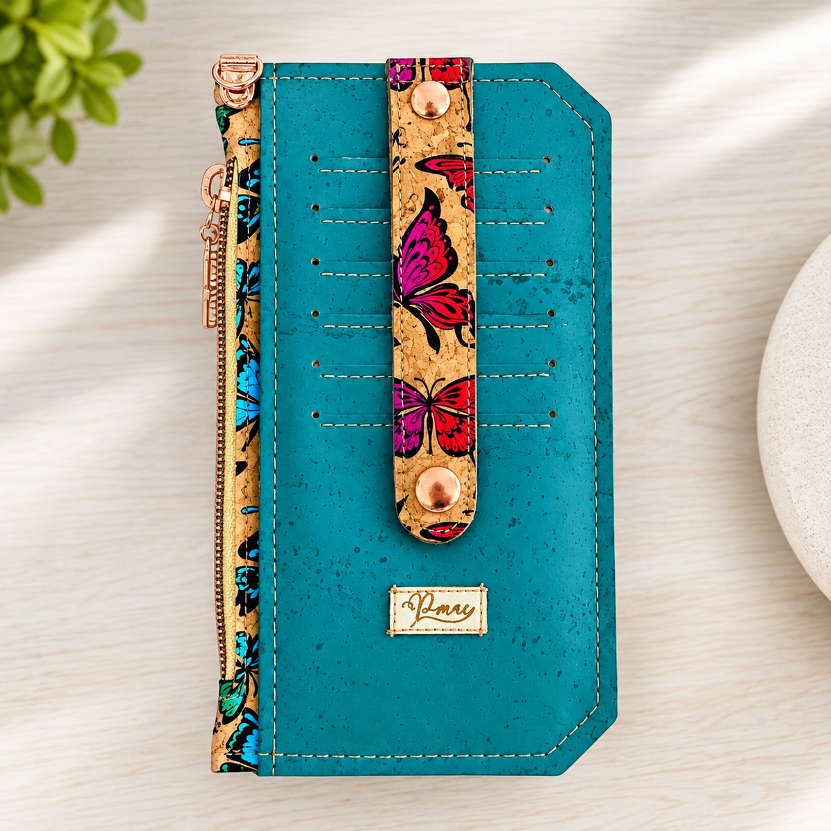 Flutter — Slim Cork Wallet