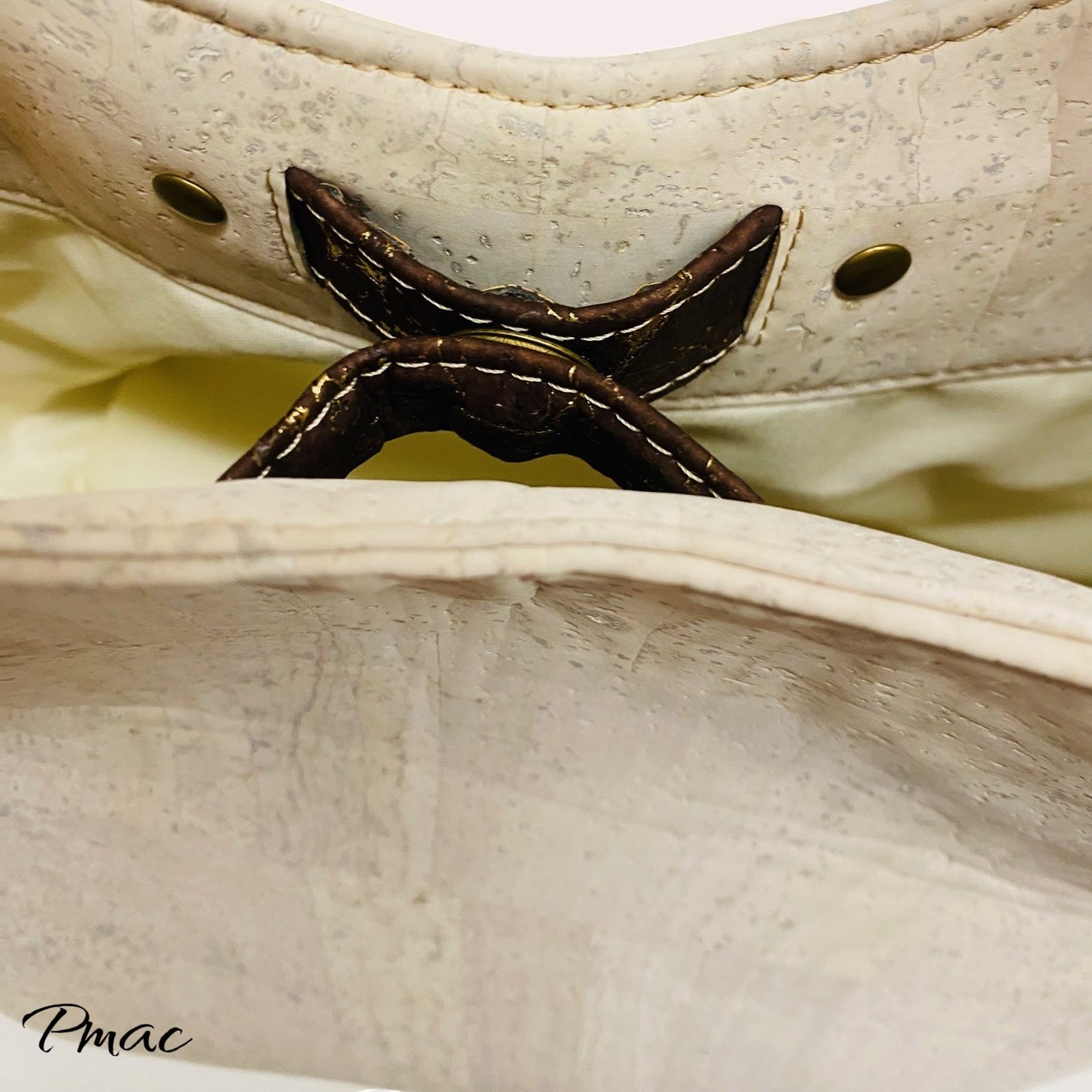 The Tavira Shoulder Bag